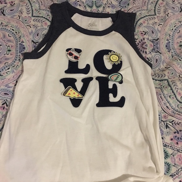 Sleeveless shirt with patches - Picture 2 of 4